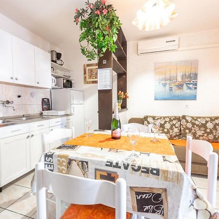Apartments Jadran Pag Town Bagian luar foto