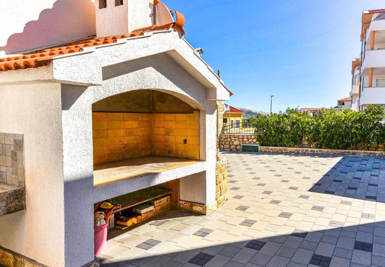 Apartments Jadran Pag Town Bagian luar foto