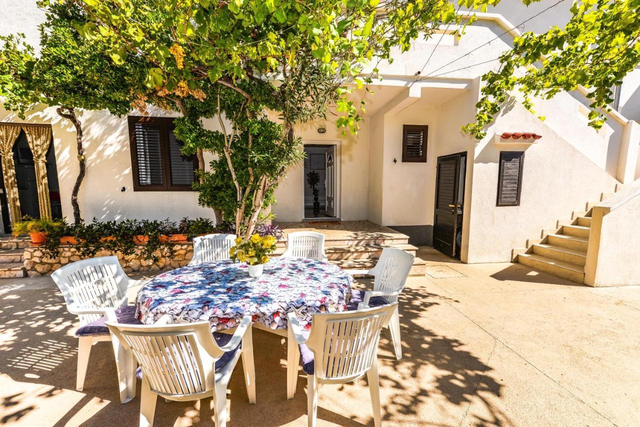 Apartments Jadran Pag Town Bagian luar foto