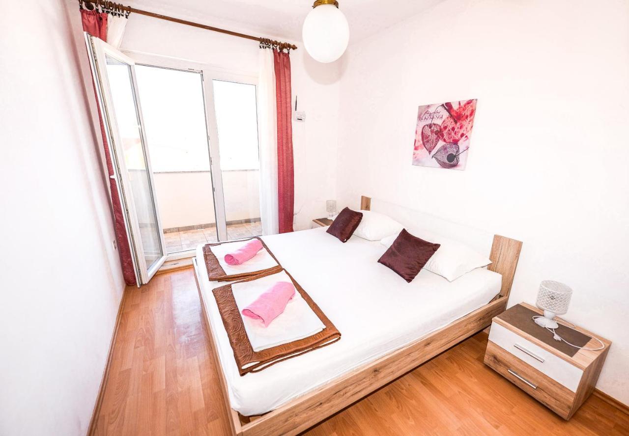 Apartments Jadran Pag Town Bagian luar foto
