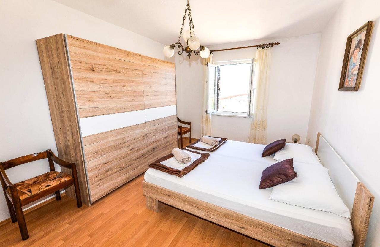 Apartments Jadran Pag Town Bagian luar foto