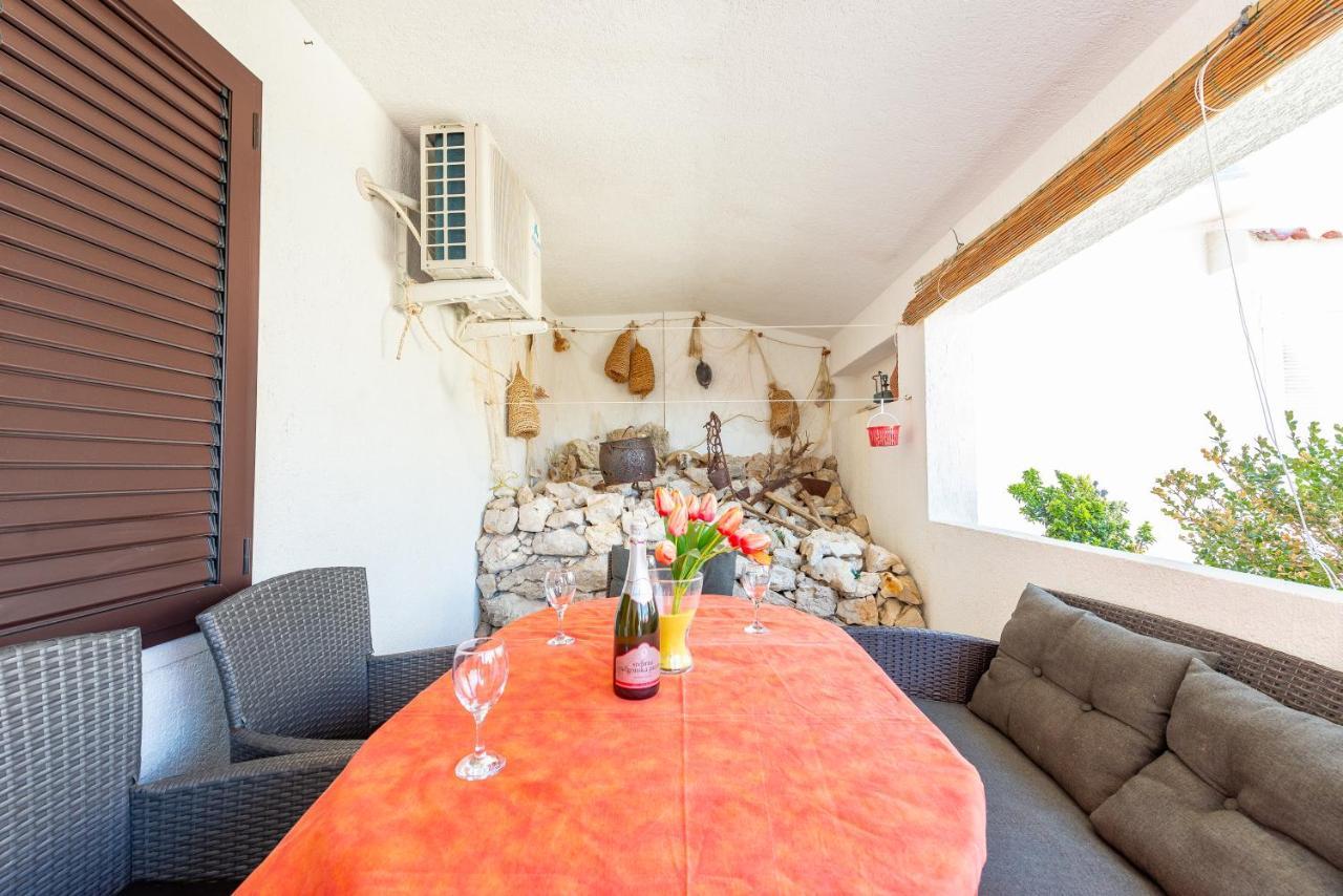 Apartments Jadran Pag Town Bagian luar foto