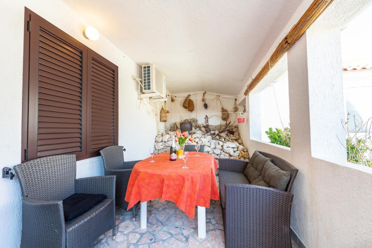 Apartments Jadran Pag Town Bagian luar foto