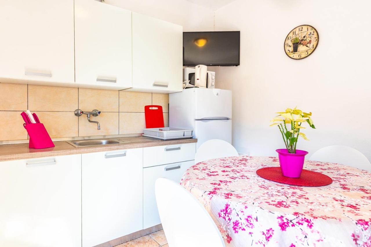 Apartments Jadran Pag Town Bagian luar foto