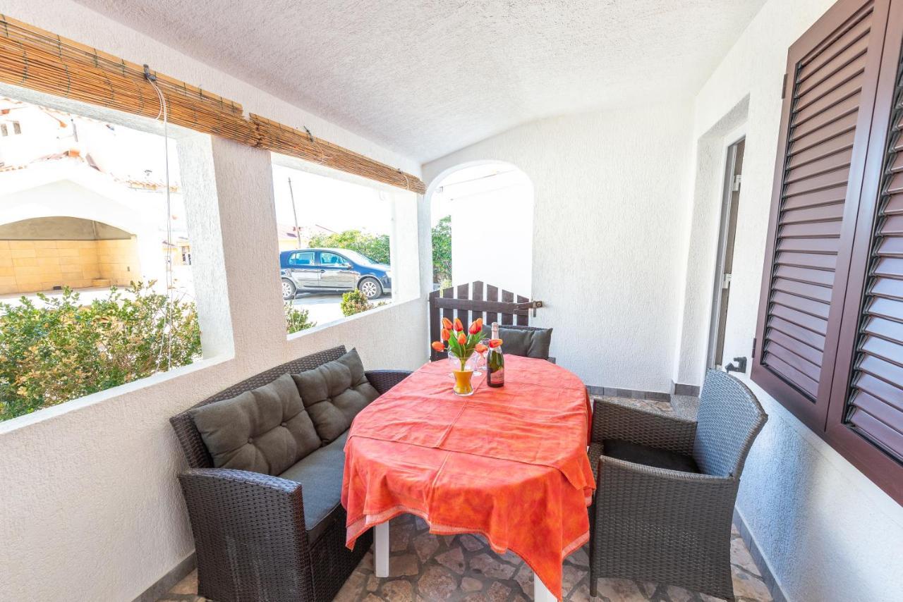 Apartments Jadran Pag Town Bagian luar foto